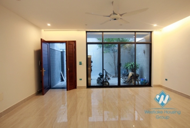 A new and beautiful house for rent in Tay ho, Ha noi